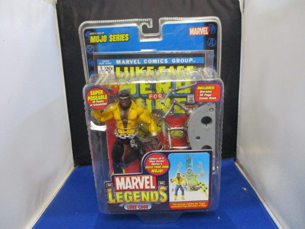 Toy Biz Marvel Legends Luke Cage Mojo Series