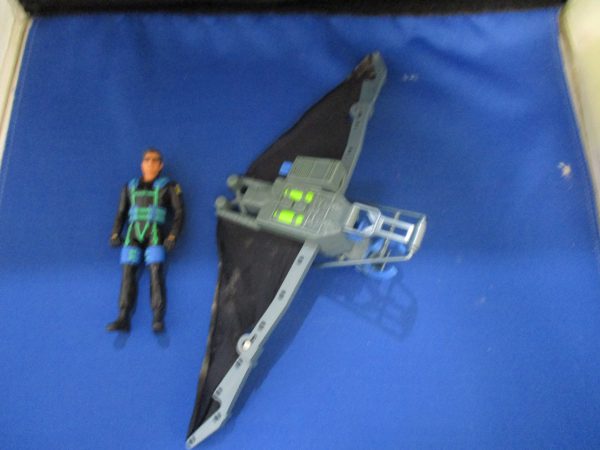 Jurassic Park Lost World Ian Malcolm with glider pack