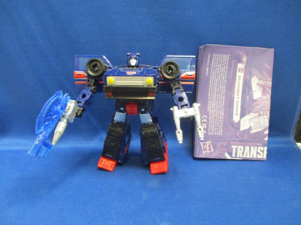 Legacy Autobot Skids