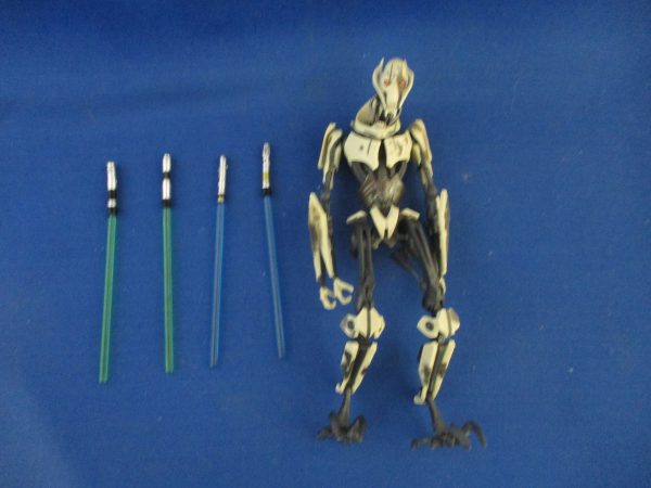 Black Series Gaming Greats Battle Damage General Grievous