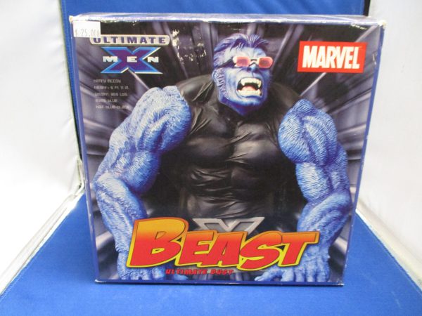 Diamond Select 2003 Marvel Ultimate X-Men Beast Statue
