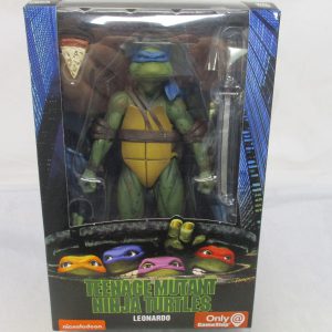 TMNT Neca Leonardo (gamestop)
