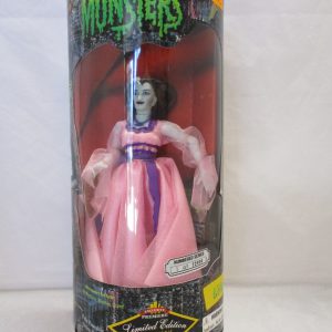 Exclusive Premiere Lily Munster