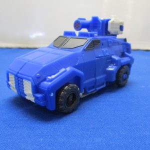 TFS Cyberverse Soundwave Laserbeak Blast