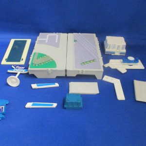 Micro Machines Travel City Fish & Chips Drive -Thru