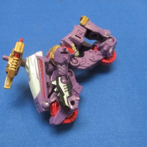 Transformers Legacy Iguanus