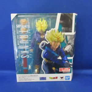 S.H. Figuarts Super Saiyan Trunks