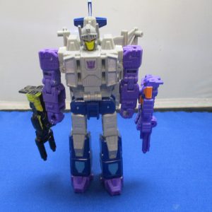 Transformers Legacy Evolution Needlenose
