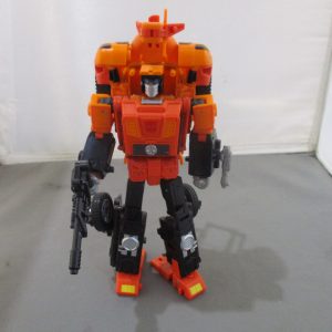 Legacy Triple Changer Sandstorm