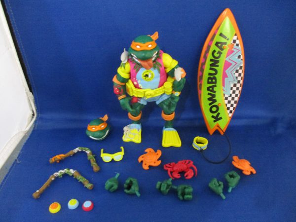 Figura de Accion Super7 Mike The Sewer Surfer Teenage Mutant Ninja