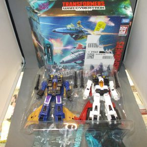 Transformers WFC Earthrise 2pk Ramjet and Dirge