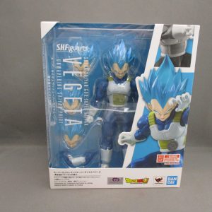 S.H. Figuarts Dragon Ball Super: Super Saiyan God Super Saiyan Vegeta