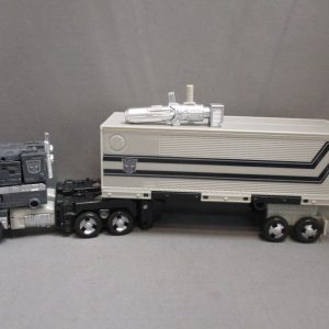 WFC Earthrise Alternate Universe Optimus Prime