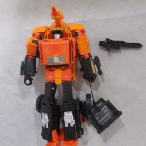 Legacy Triple Changer Sandstorm