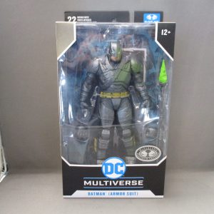 McFarlane Toys Multiverse Batman Armor Suit (Platinum Version)
