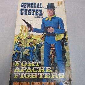 Johnny West General Custer