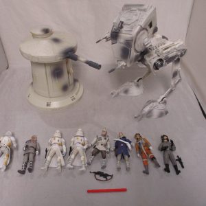 30TH Anniversary The Battle Of Hoth Battle Pack (target exclusive)