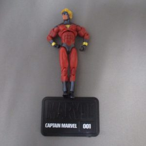 Marvel Universe 3.75" Captain Marvel
