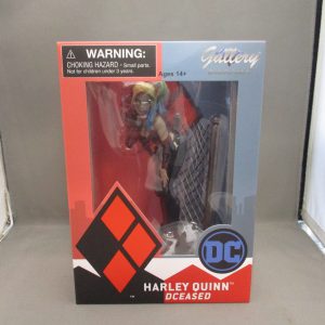 DC Gallery Harley Quinn 8-Inch PVC Statue [DCeased]