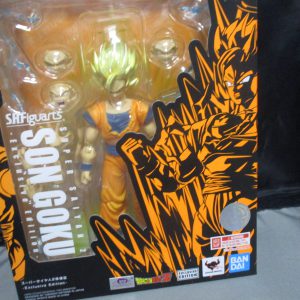 S.H. Figuarts Son Goku Super Saiyan 2 (Exclusive Edition)