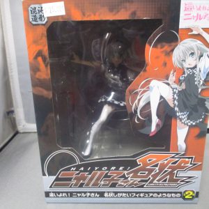 Haiyore! Nyaruko-san Statue