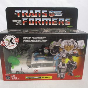 Hasbro Gamestop Exclusive Transformers Ghostbusters Ectotron Ecto-1