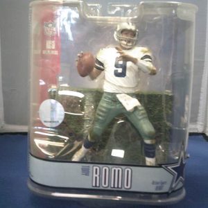 McFarlane NFL Series 15 Tony Romo #9 Dallas Cowboys