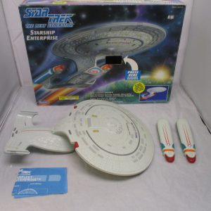Star Trek TNG Starship Enterprise