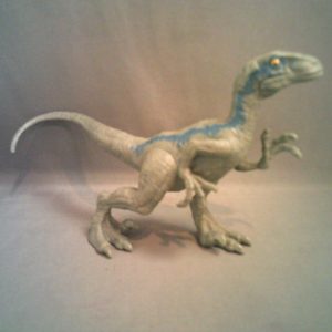 Jurassic World Attack Pack Velociraptor Blue