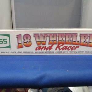 Hess 18 Wheeler & Racer