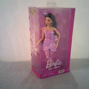 Barbie Fasionista Deluxe Style Doll