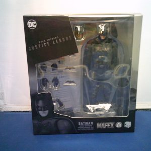 Mafex #222 Justice League Batman